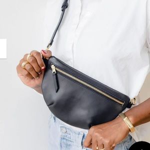 Abby Alley sling bag — black. Excellent condition!